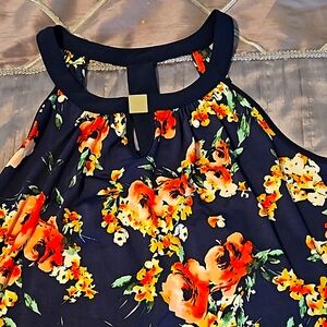 🌺 flowered tank top